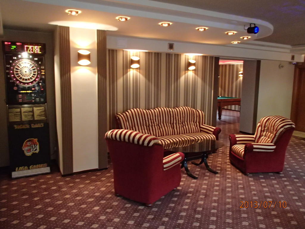 Hotel Morze Ustka Buitenkant foto