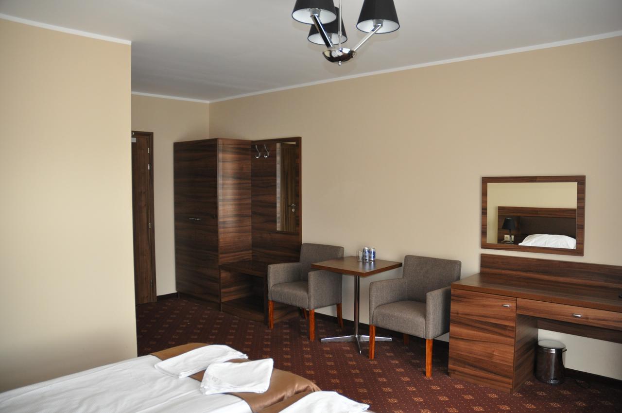 Hotel Morze Ustka Buitenkant foto