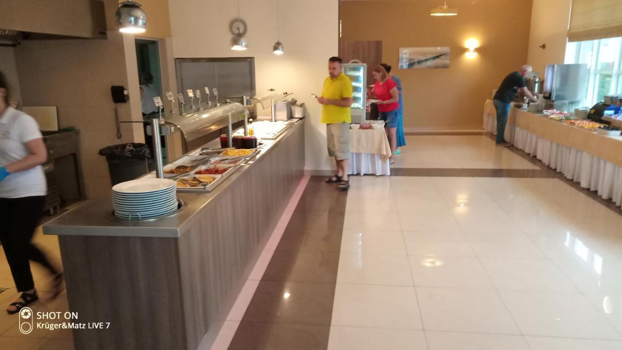 Hotel Morze Ustka Buitenkant foto