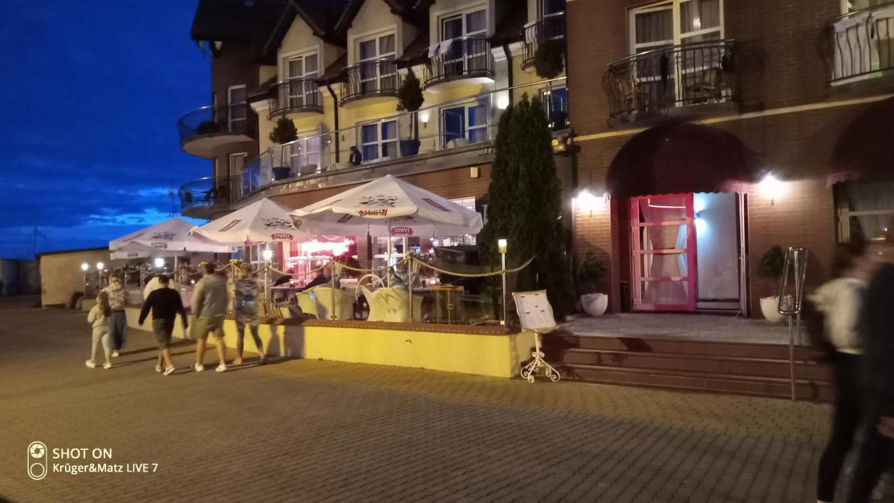 Hotel Morze Ustka Buitenkant foto
